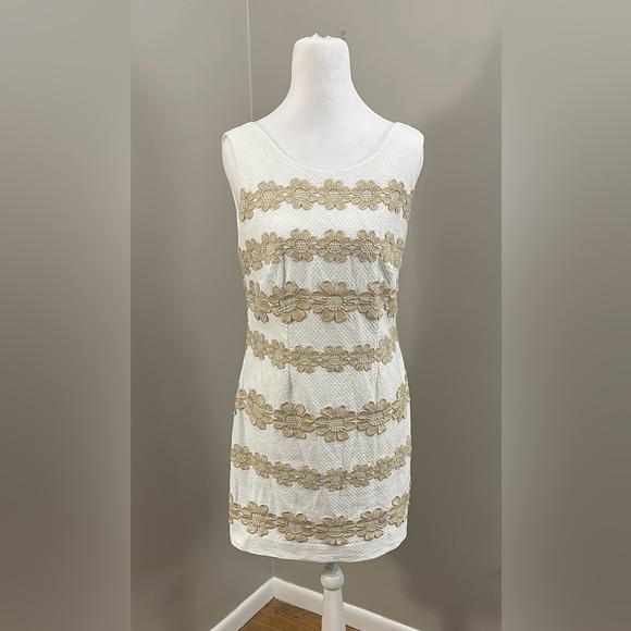 Lilly Pulitzer Delia Dress, Resort White Gold Truly Petal Lace Shift Dress, Sz 2 - Picture 3 of 6